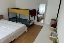 ISTRA, MEDULIN - Stan u prizemlju s terasom, Medulin, Appartment