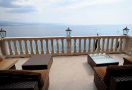 OPATIJA - villa sa bazenom 1. red do mora - unikatna nekretnina na tržištu!, Opatija, Haus