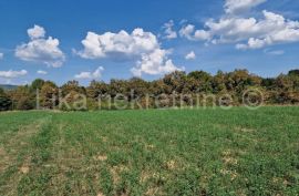 OTOČAC - Kapelska ulica, građevinsko i poljoprivredno zemljište, Otočac, Terreno