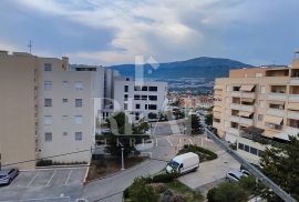 Mejaši stan 3S+DB 68m2 + balkon 4m2, Split, Διαμέρισμα