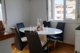 Mejaši stan 3S+DB 68m2 + balkon 4m2, Split, Kвартира