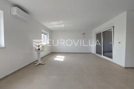 Istra, Pula, 3SS+DB, novogradnja!, Pula, Wohnung