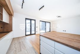 Zagreb, Gredice, luksuzan četverosoban stan + 2 PM NOVOGRADNJA, Zagreb, Appartment