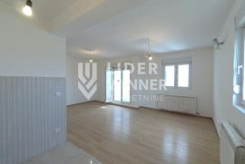 Zemun polje, nov, uknjižen,odmah useljiv ID#126209, Zemun, Apartamento