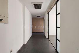 Centar, Kosovska, 142m2, uknjižen, Stari Grad, Apartamento