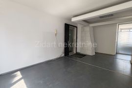 Centar, Kosovska, 142m2, uknjižen, Stari Grad, Apartamento