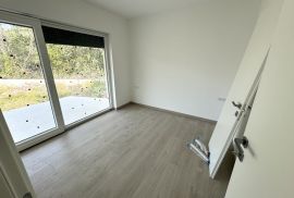 Stan u novogradnji 150 m od mora, Medulin, Istra, Medulin, Apartamento