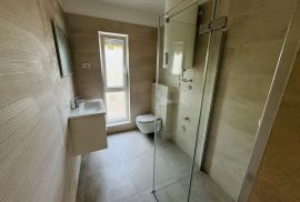 Stan u novogradnji 150 m od mora, Medulin, Istra, Medulin, Apartamento