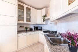 Stan s prekrasnim pogledom na more, RABAC, Labin, Apartamento