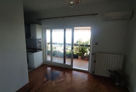 OPATIJA, POBRI, MATULJI- stan prizemlje 73m2 s otvorenim pogledom na more + okučnica, Opatija - Okolica, Appartment