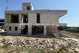 Istra, Medulin, roh bau - moderna  dvojna kuća  NKP 180 m2 u blizini mora, Medulin, Kuća