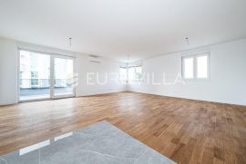 Zagreb, Kajzerica, vrhunski četverosoban stan 105m2 sa predivnim pogledom, Zagreb, Appartment