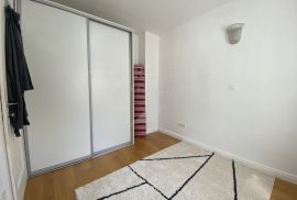 STAN, NAJAM, ZAGREB, BRITANSKI TRG, 90 m2, 3-soba, Donji Grad, Wohnung