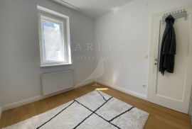 STAN+GARAŽA, NAJAM, ZAGREB, BRITANSKI TRG, 102 m2, 3-soba, Donji Grad, Apartamento