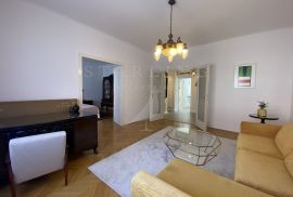 STAN+GARAŽA, NAJAM, ZAGREB, BRITANSKI TRG, 102 m2, 3-soba, Donji Grad, Apartamento