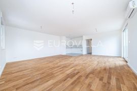 Zagreb, Kajzerica, vrhunski četverosoban stan 104 m2 sa predivnim pogledom, Zagreb, Daire