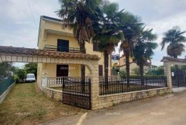 Kuća Prodaje se samostojeća kuća, 165 m2, Poreč, Poreč, House