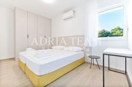 APARTMANI U KOMPLEKSU STAMBENIH ZGRADA, NOVOGRADNJA - SEVID, Marina, Flat