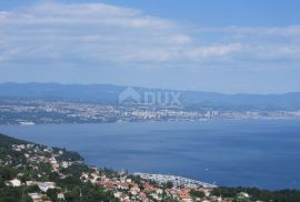 OPATIJA, LOVRAN - luksuzna vila s predivnim pogledom na more, bazenom i okućnicom površine 500m2, Lovran, Ev