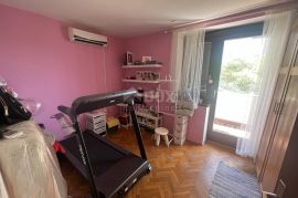 SENJ - stan, 62 m2, 2s + db, 50 m od mora!, Senj, Stan