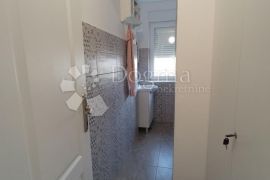 STAN NA KORAK DO POLJUDA, Split, Apartamento