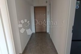 STAN NA KORAK DO POLJUDA, Split, Apartamento