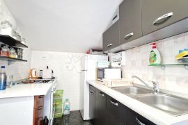 2soban apartman s terasom -blizu mora- u Vinkuranu, Medulin, Apartamento