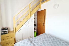 2soban apartman s terasom -blizu mora- u Vinkuranu, Medulin, Apartamento