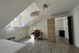 Nekretnina u samom centru Rijeke, Rijeka, Flat