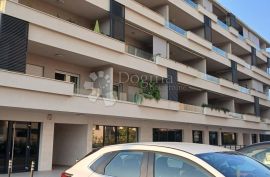 Mejaši - ekskluzivan jednosobni + garažno mjesto 16m2, Split, Apartamento