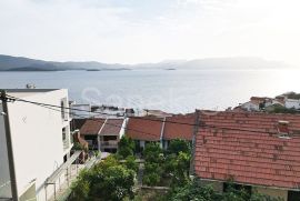 Turistički objekt sa šest apartmana - Komarna (Dubrovačko-neretvanska županija), Slivno, Σπίτι