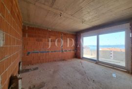 Trosoban stan u novogradnji sa predivnim pogledom na more, Crikvenica, Flat