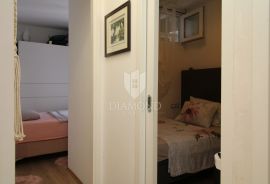 Rijeka, lijep novoadaptirani stan, Rijeka, Appartment