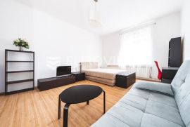 Tkalčićeva ulica, jednosoban stan na 2. katu, Zagreb, Apartamento