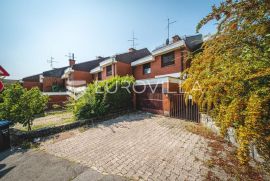 Zagreb Šalata kuća 150 m2 na parceli 630 m2, Zagreb, House