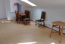 Dvosoban stan u srcu Zemuna, Zemun, Appartment