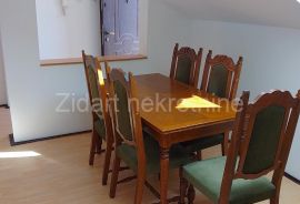 Dvosoban stan u srcu Zemuna, Zemun, Appartment