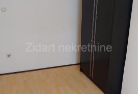 Dvosoban stan u srcu Zemuna, Zemun, Appartment