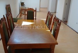 Dvosoban stan u srcu Zemuna, Zemun, Appartment