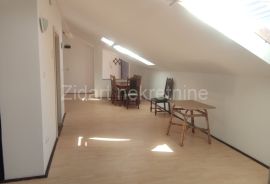 Dvosoban stan u srcu Zemuna, Zemun, Apartamento