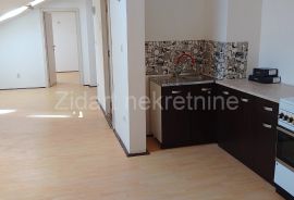 Dvosoban stan u srcu Zemuna, Zemun, Appartment