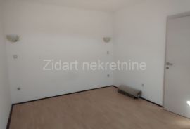 Dvosoban stan u srcu Zemuna, Zemun, Appartment