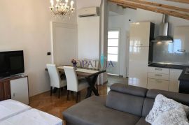 Opatija-centar stan za dugoročni najam 1s+db, Opatija, Apartamento