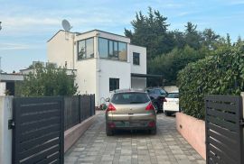 Poreč, dvojna villa vrhunski opremljena, smart home, Poreč, Casa