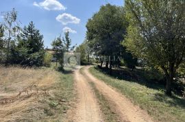 Povoljno Istra Pazin građevinsko zemljište 1900 m2!, Pazin - Okolica, Arazi