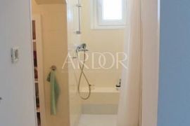 Opatija, stan 105 m2, Opatija, Appartement