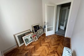 POSLOVNI PROSTOR, ZAKUP, ŠALATA, 136 m2, 5-sobni + 16 m2 GARSONIJERA, Gornji Grad - Medveščak, Appartement