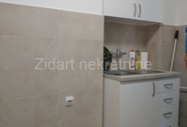 Paviljoni, odmah useljiv stan, Novi Beograd, Appartment