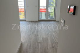 Uknižen 2.5 stan novogadnja Aviv Park odmah useljiv, Zvezdara, Appartement