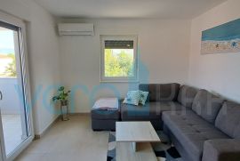 Uvlala Soline, otok Krk, dvosoban stan 62 m2, pogled na more, prodaja, Dobrinj, Διαμέρισμα